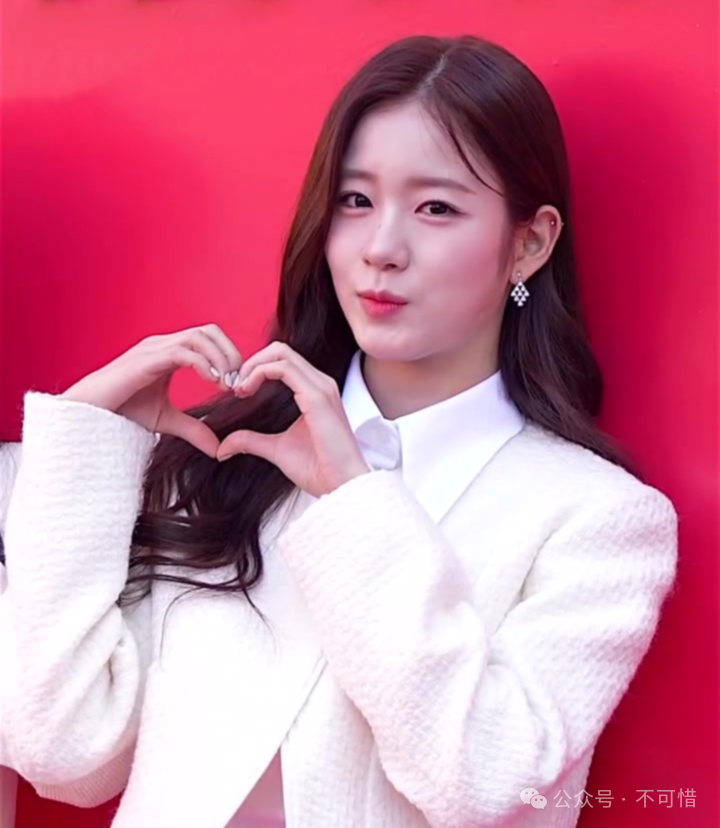 WOOAH 朴镇更 简介