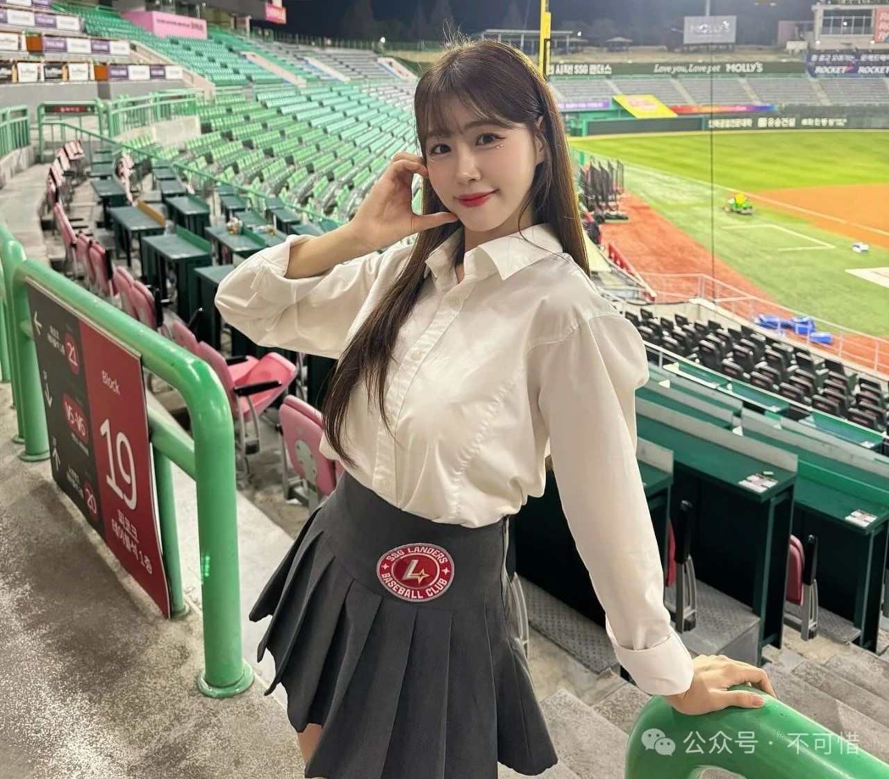 韩国啦啦队 金渡娥 简介