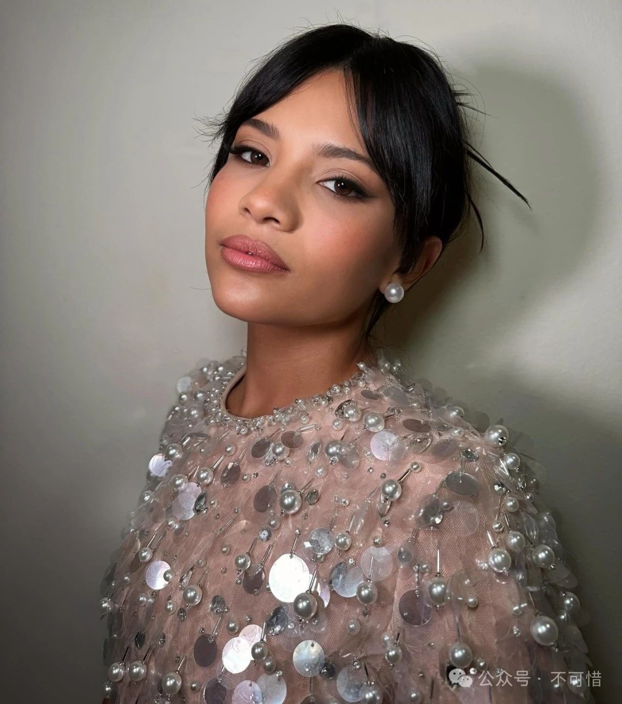 Nikki Rodriguez 简介