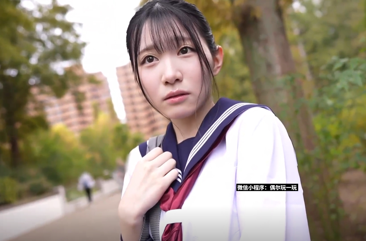 白百合みなみ 简介